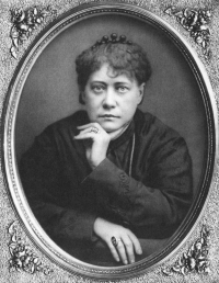 Елена Петровна Блаватская, фото 1876 или 1877 года